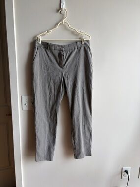 H&M Women's Gray Cropped Trousers